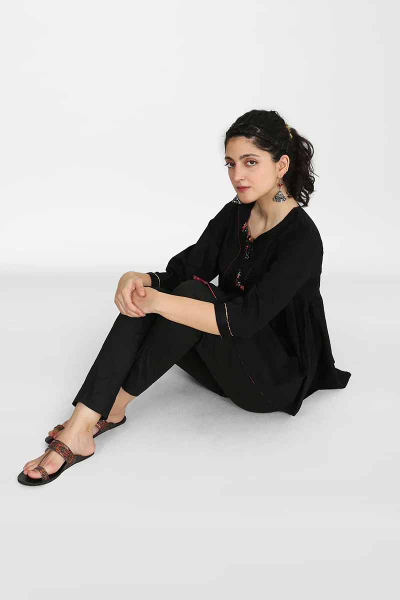 Essential Pants - Image 3