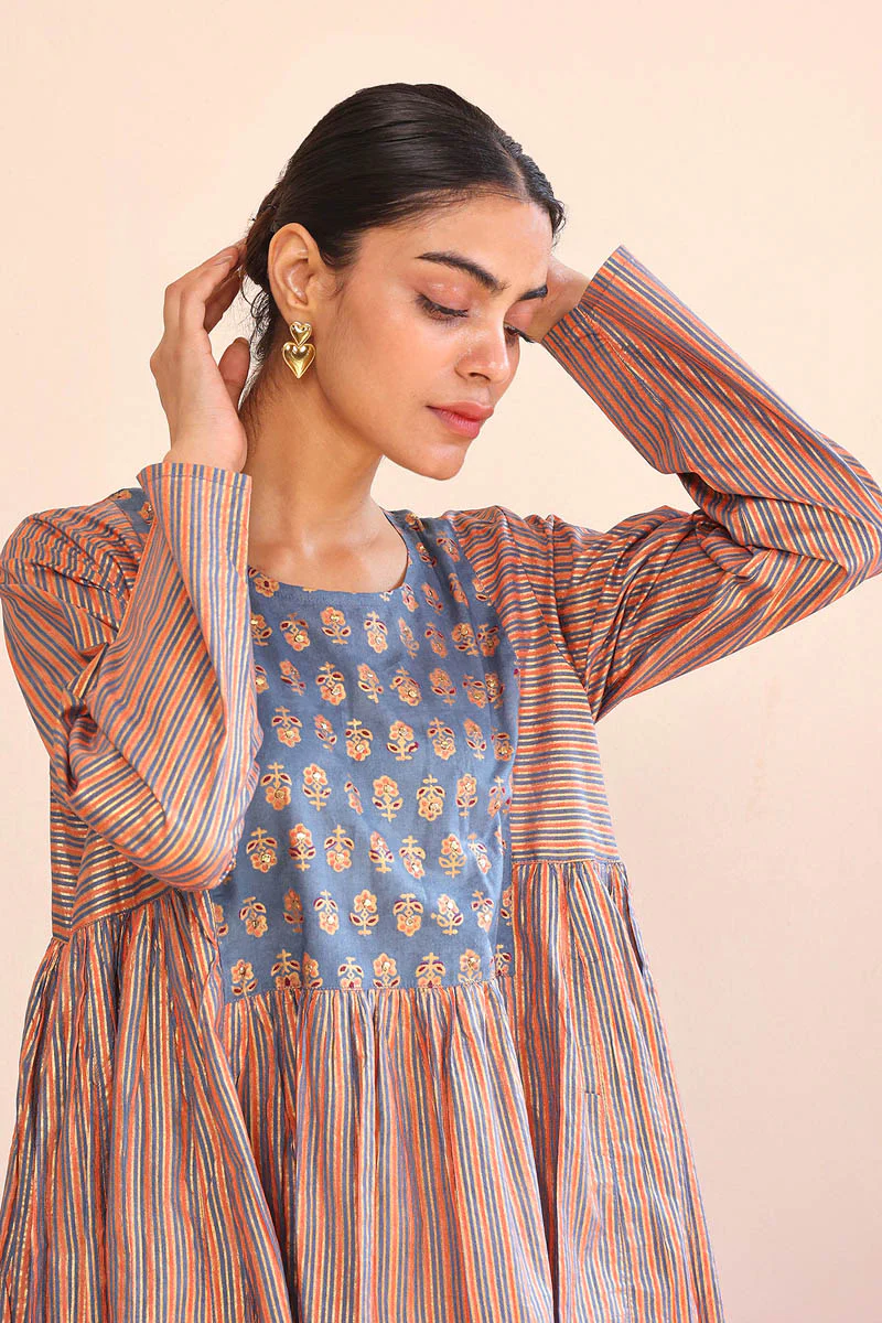 Sunehri Dress - Image 2