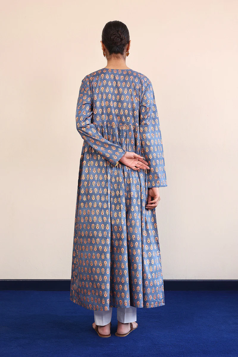 Sunehri Mukaish Dress - Image 4