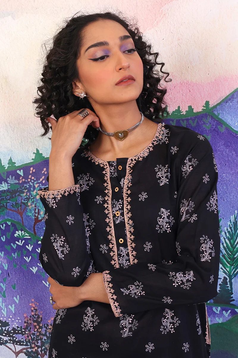 Tarkashi 2-Piece - Image 2