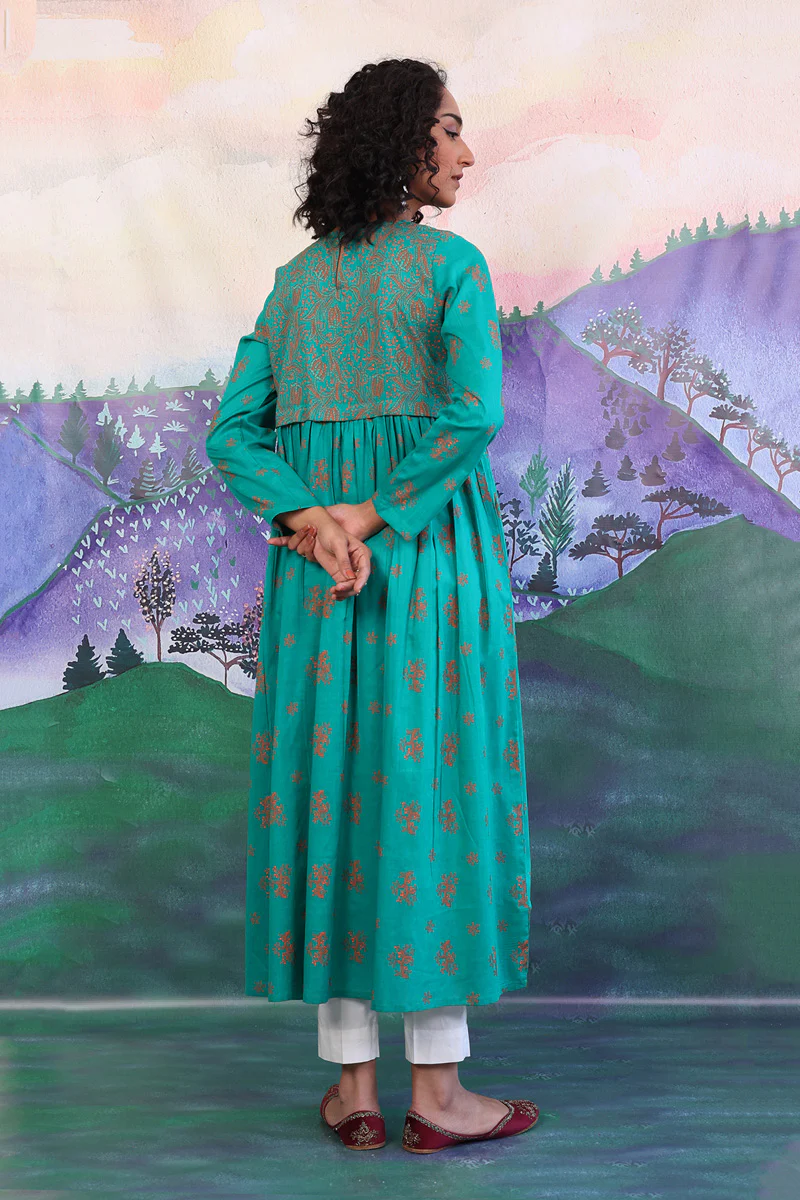 Tarkashi Dress - Image 4
