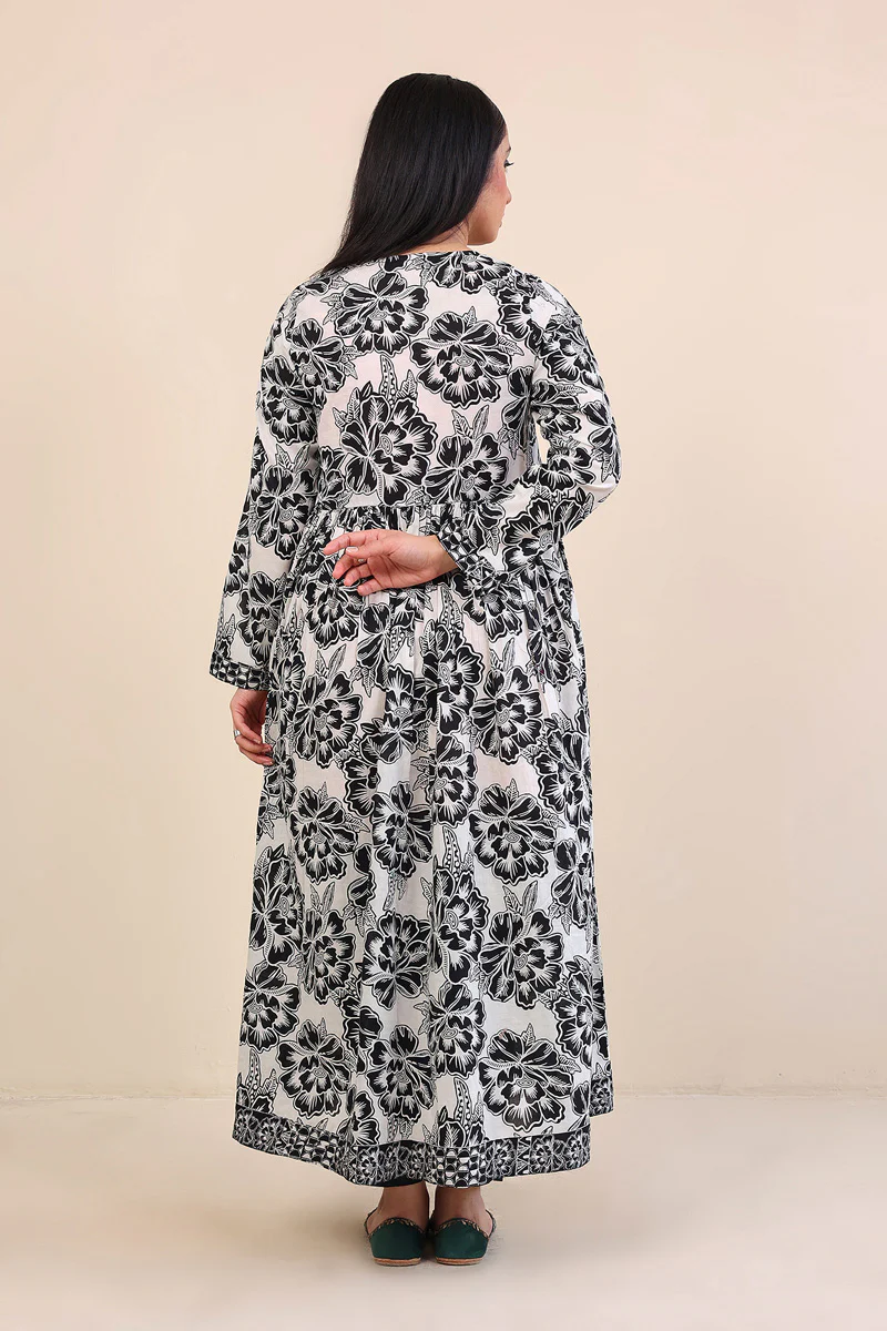 Linocut Dress - Image 4