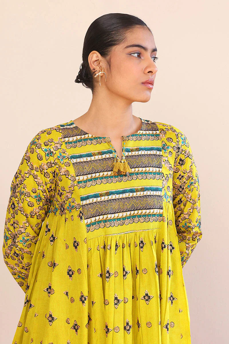 Zarnigar Frock - Image 2