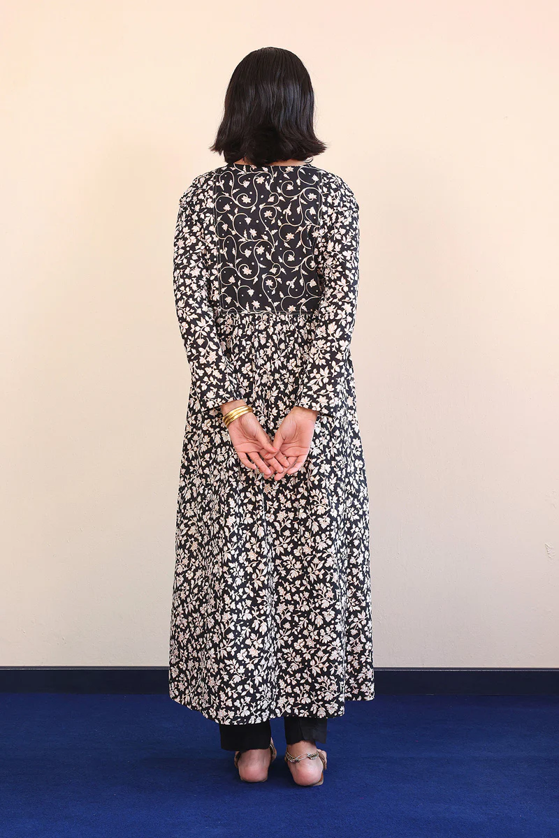 Mother Of Pearls Dress - Image 4