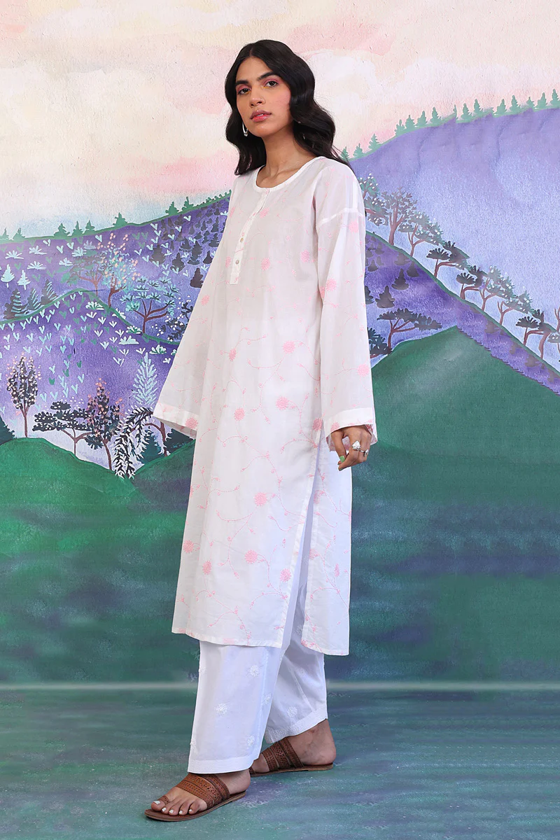 Bahar Jaal Embroidered Kurta - Image 3