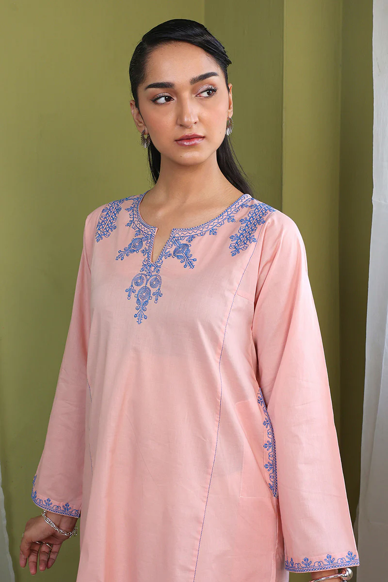 Gul Meena Embroidered Kurta - Image 2