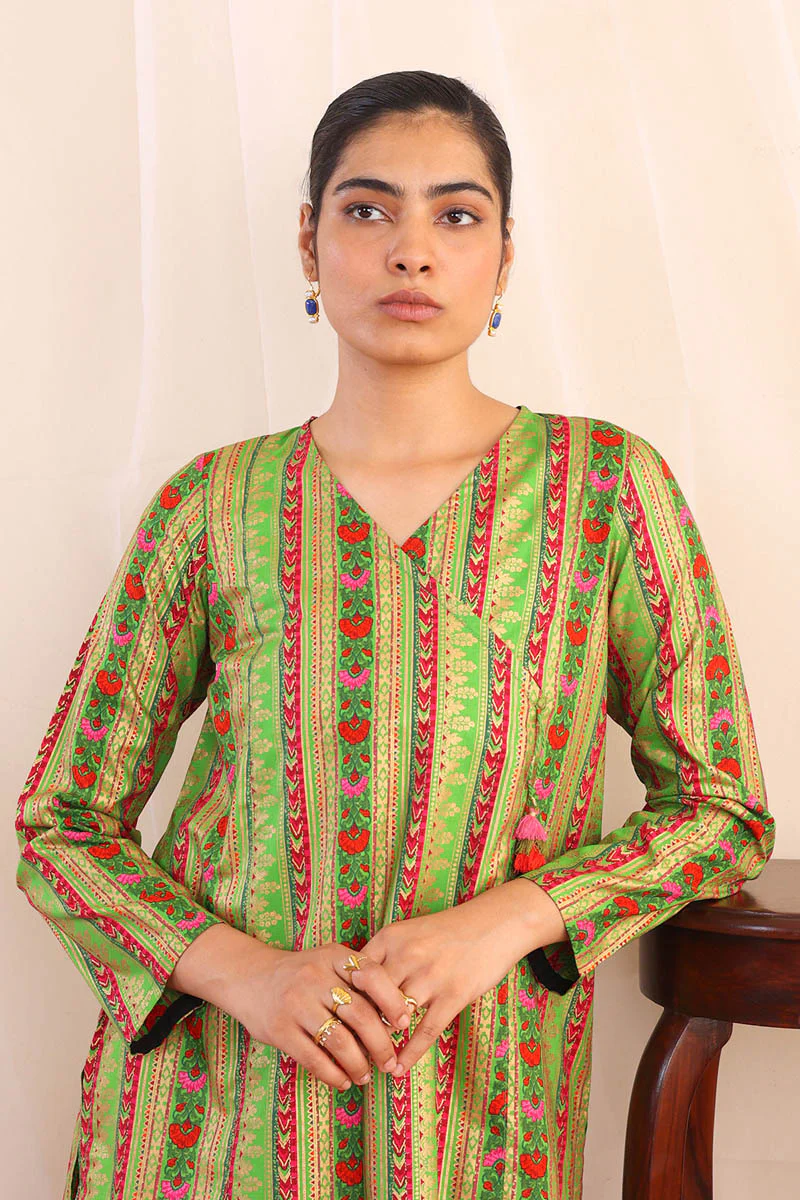 Zarnigar Angarkha Shirt - Image 2