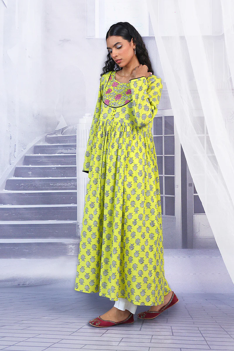 Sarasa Flared Dress - Image 3