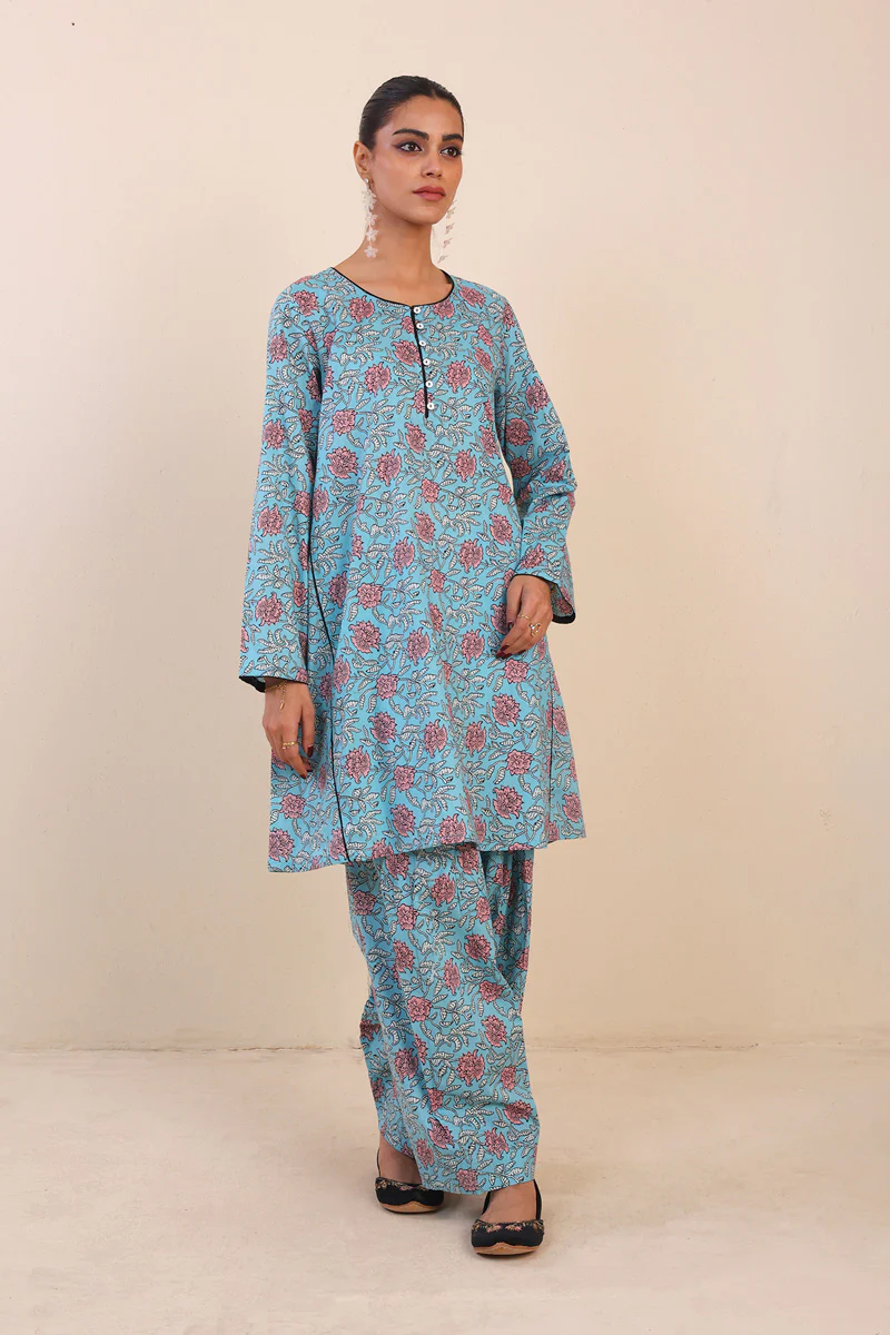Sarasa 2-Piece Suit - Image 2