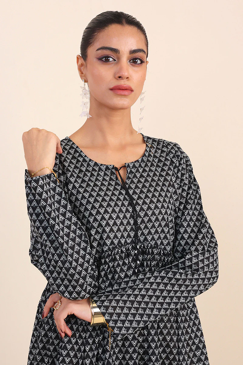 Lakeer Dress - Image 3