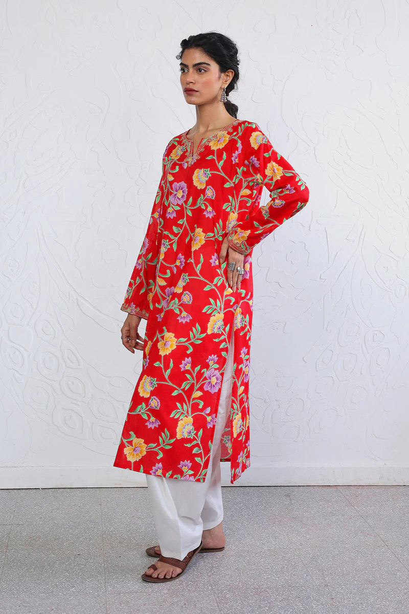 Vibrant Thai Batik Shirt - Image 3