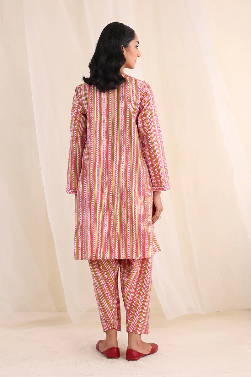 Barfi Printed Suit - Image 4