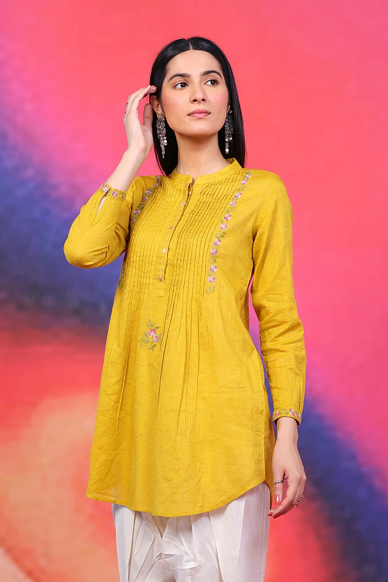 Sunehri Phool Kurta - Image 3