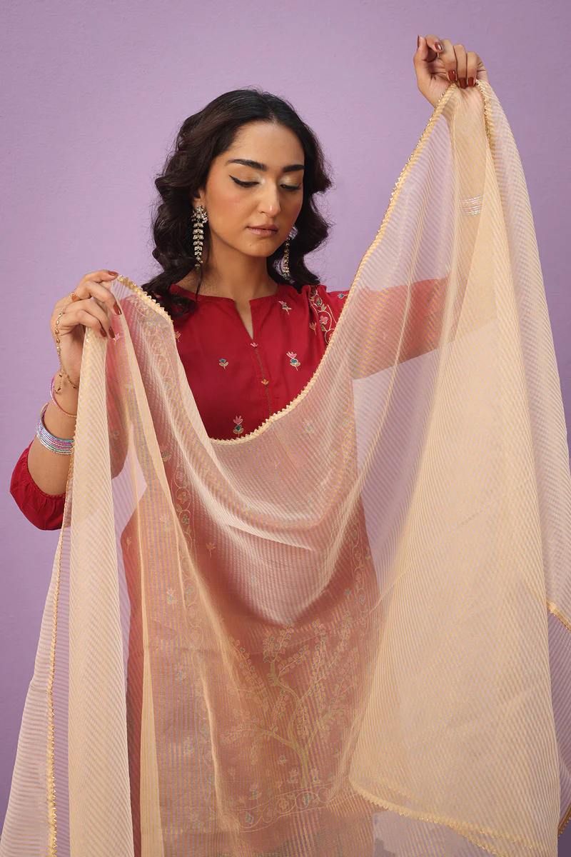 Zarrin Dupatta - Image 2