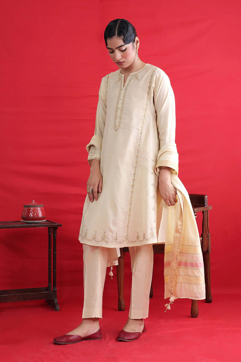 Badami Shehzaadi Suit - Image 3