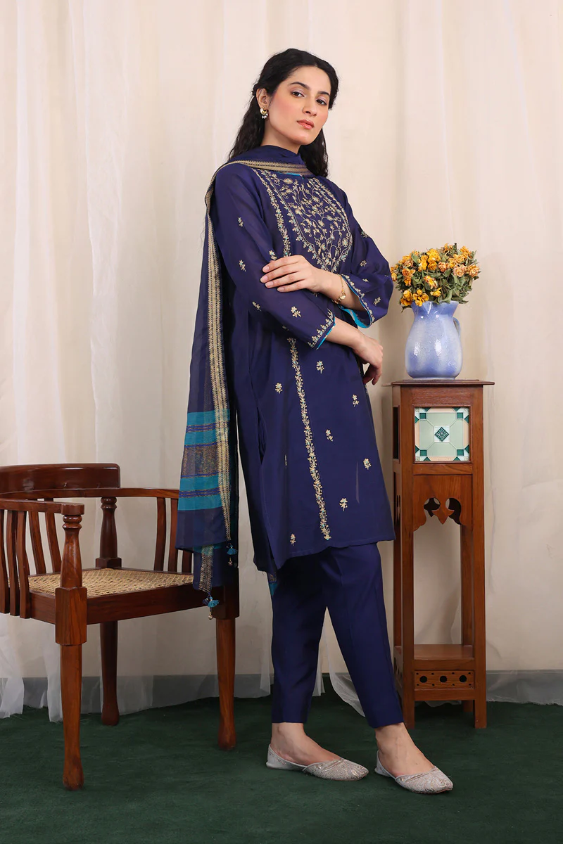 Shehzaadi Royal Suit - Image 4