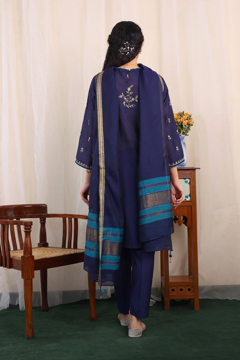 Shehzaadi Royal Suit - Image 5