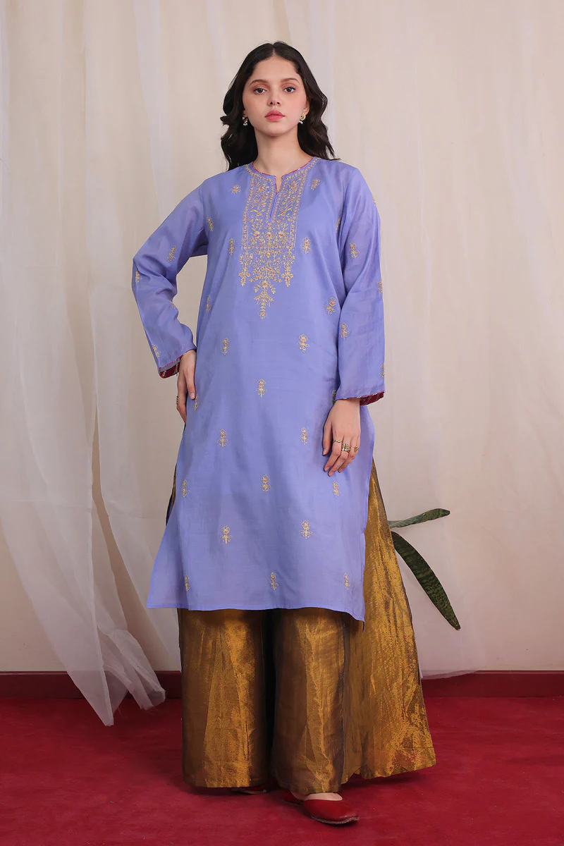 Shehzaadi Embroidered Kurta