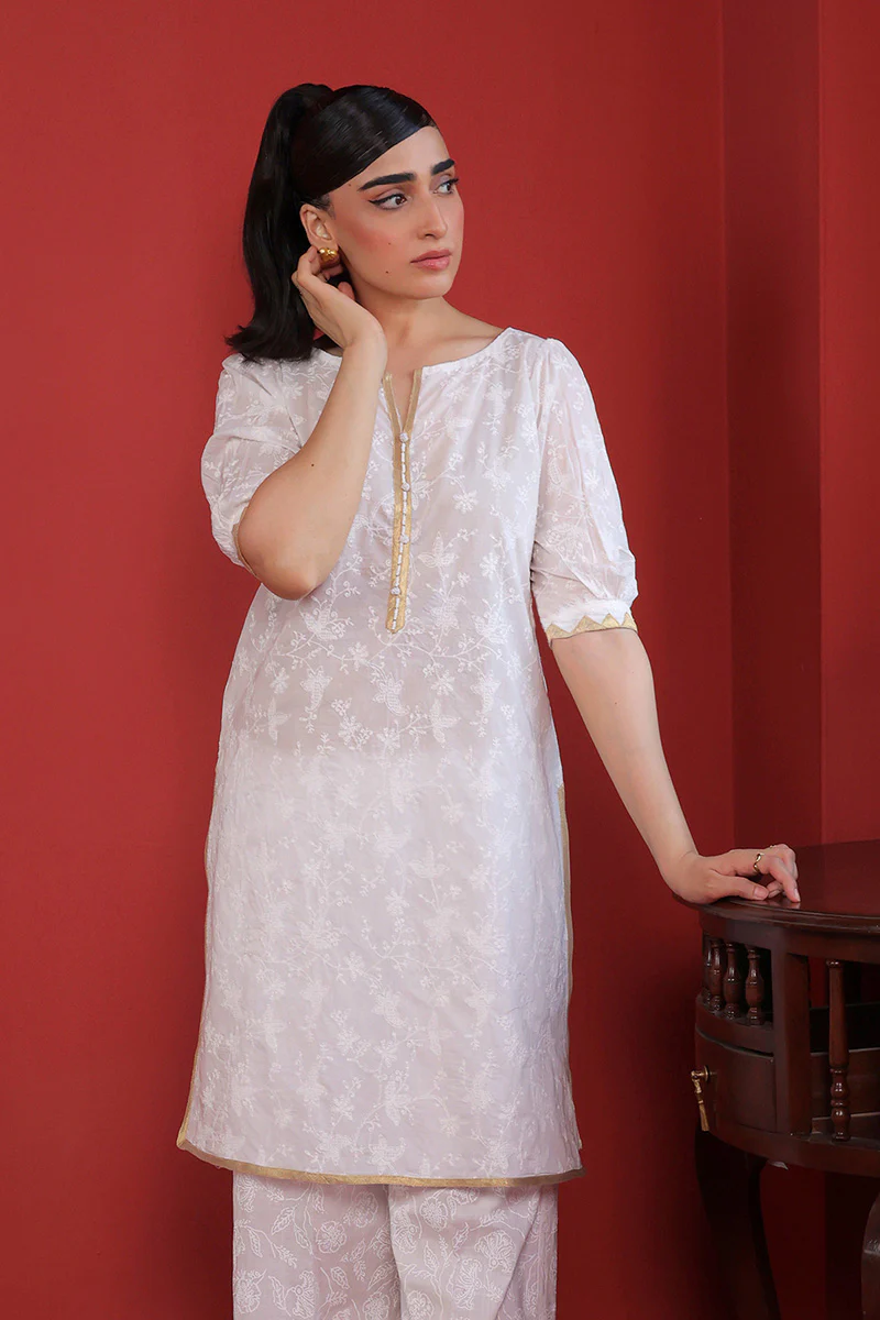 Embroidered Kausar Shirt - Image 8