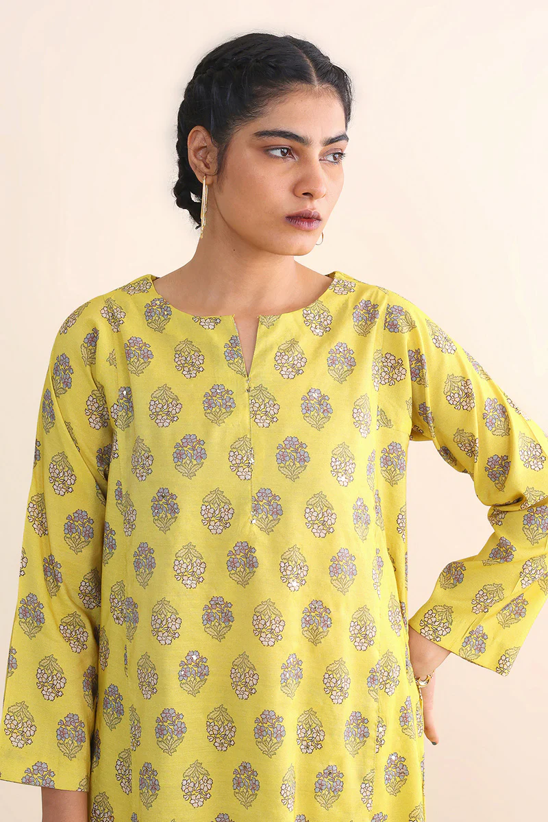 Gulkand Chartreuse Kurta - Image 2