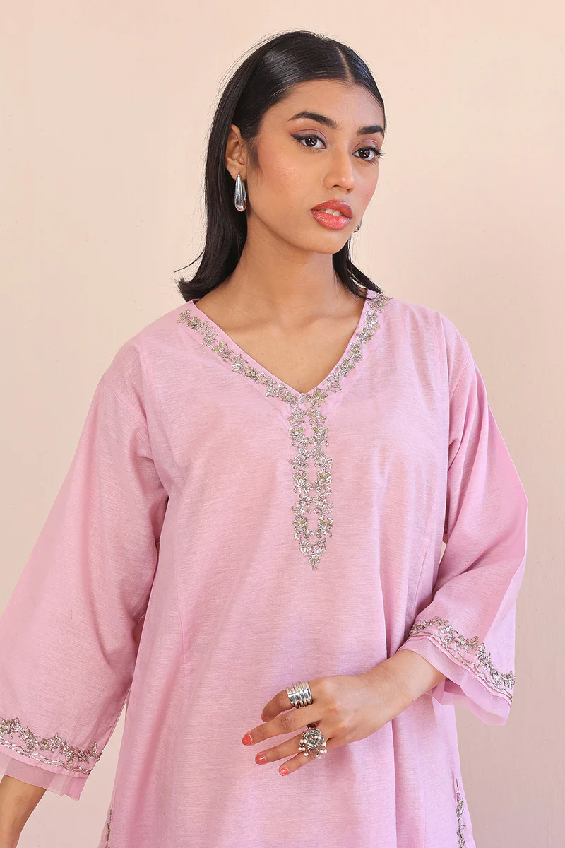 Saadah Embroidered 2-Piece - Image 2