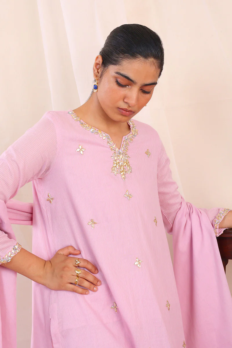 Rahat-E-Rooh 3-Piece Suit - Image 2