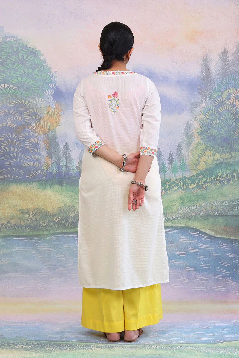 Bagheecha Straight fit Kurta - Image 5