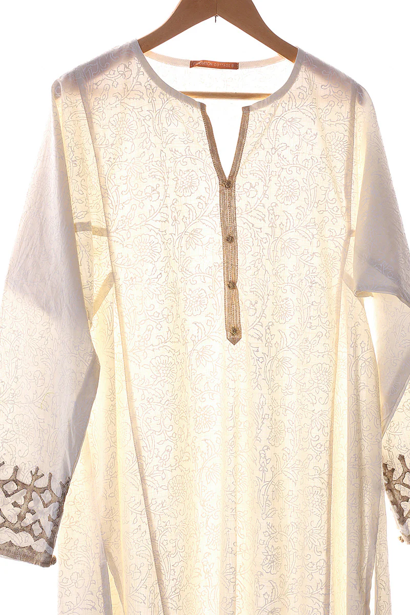 Mah e Noor 2-Piece - Image 4