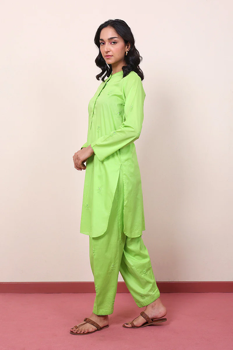 Rung e Bahaar Embroidred 2-Piece - Image 3