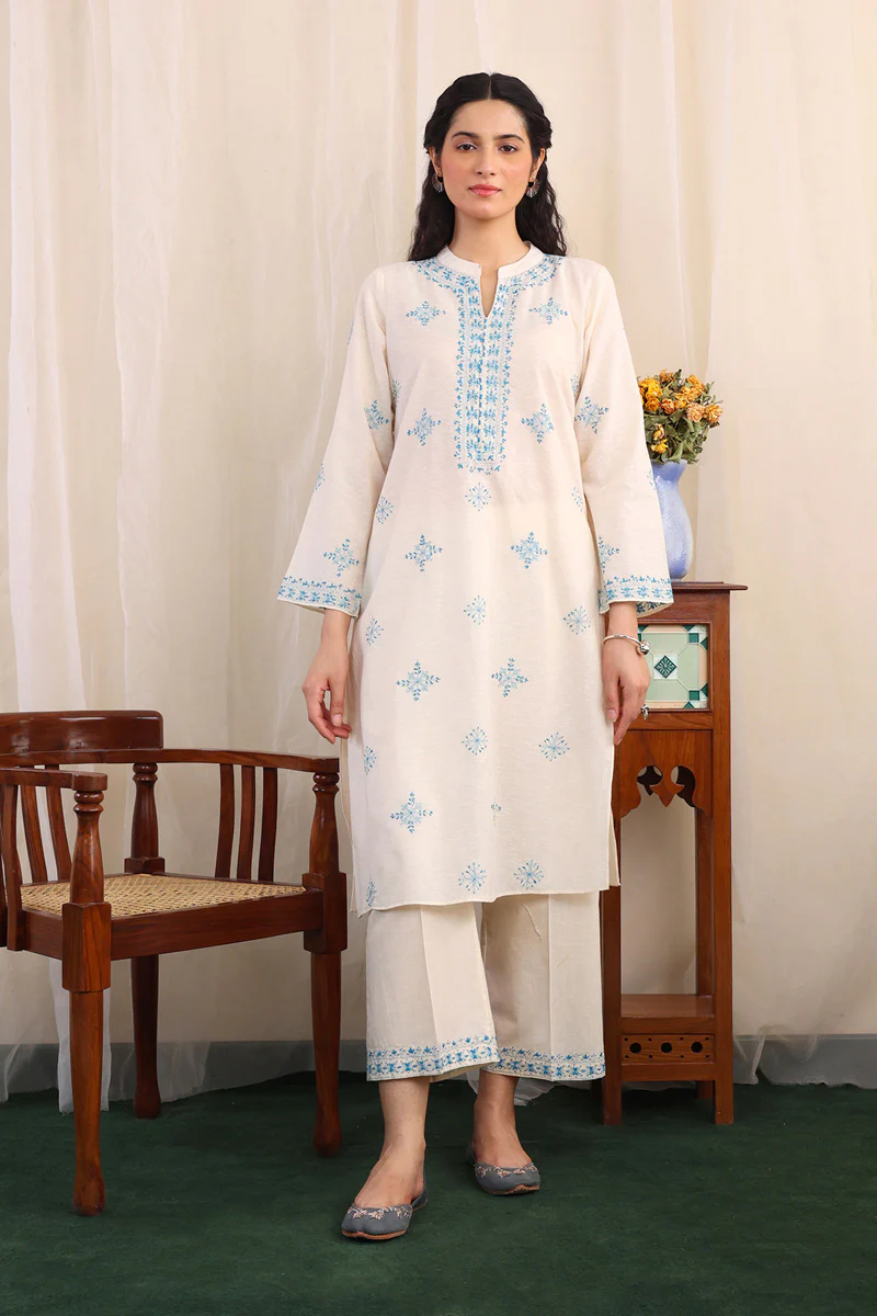Sitara Embroidered Set - Image 2