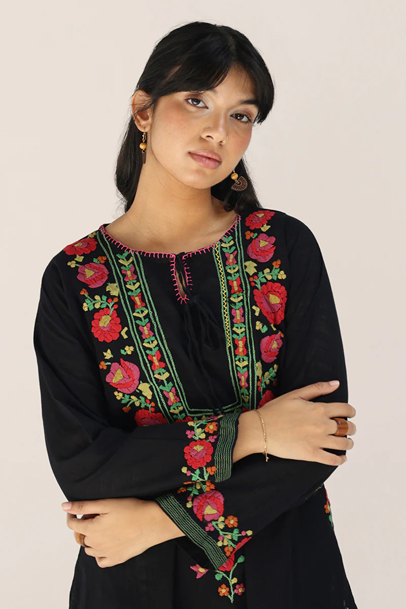 Bohemia Ornate Kurta - Image 11