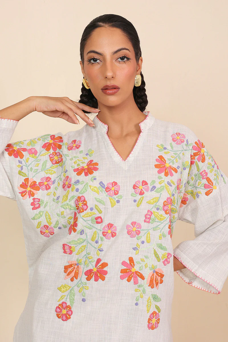 Botanical Ralli Kurta - Image 2