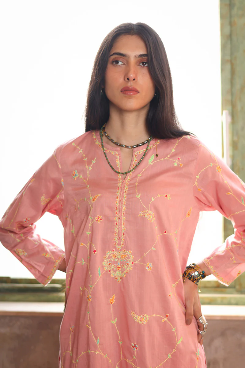 Waadi-e-Mushq Suit - Image 5