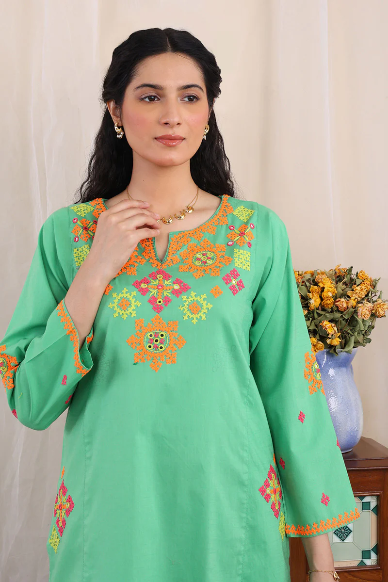 Kitsch Tales Sheeshakari 2-Piece - Image 2