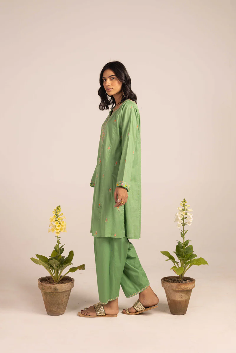 Gul-e-Waadi Suit - Image 7