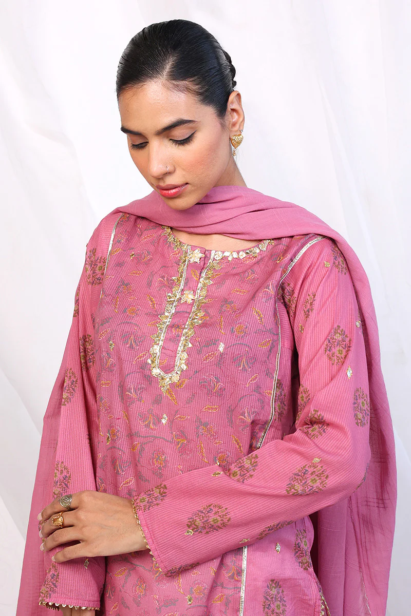 2- Piece Timeless Romance - Image 2