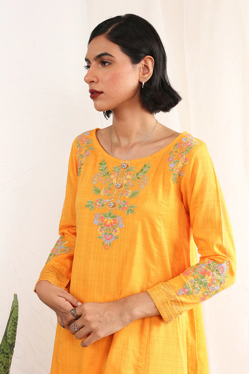 Virsa Multicoloured Kurta - Image 2