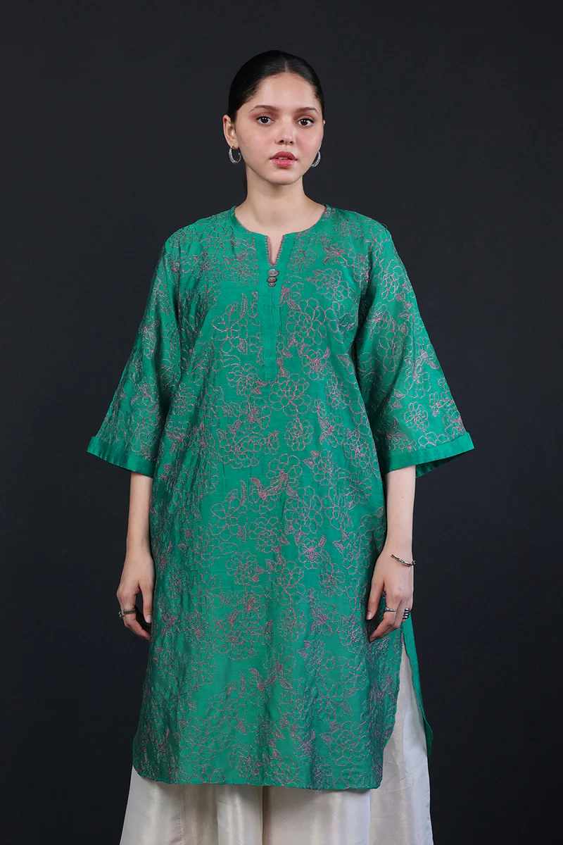 Fleur Amour Embroidered Kameez - Image 3
