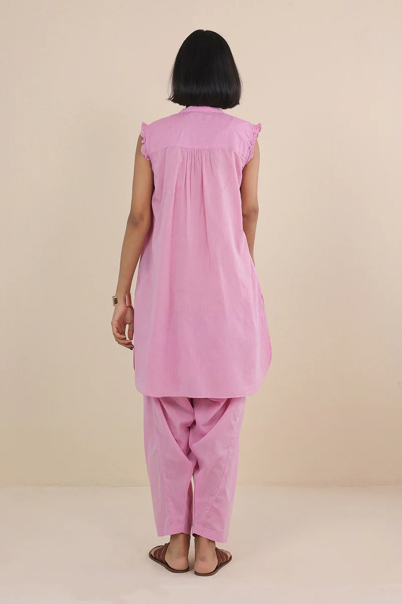 Chic Nailing A Corner 2 Piece - Image 5