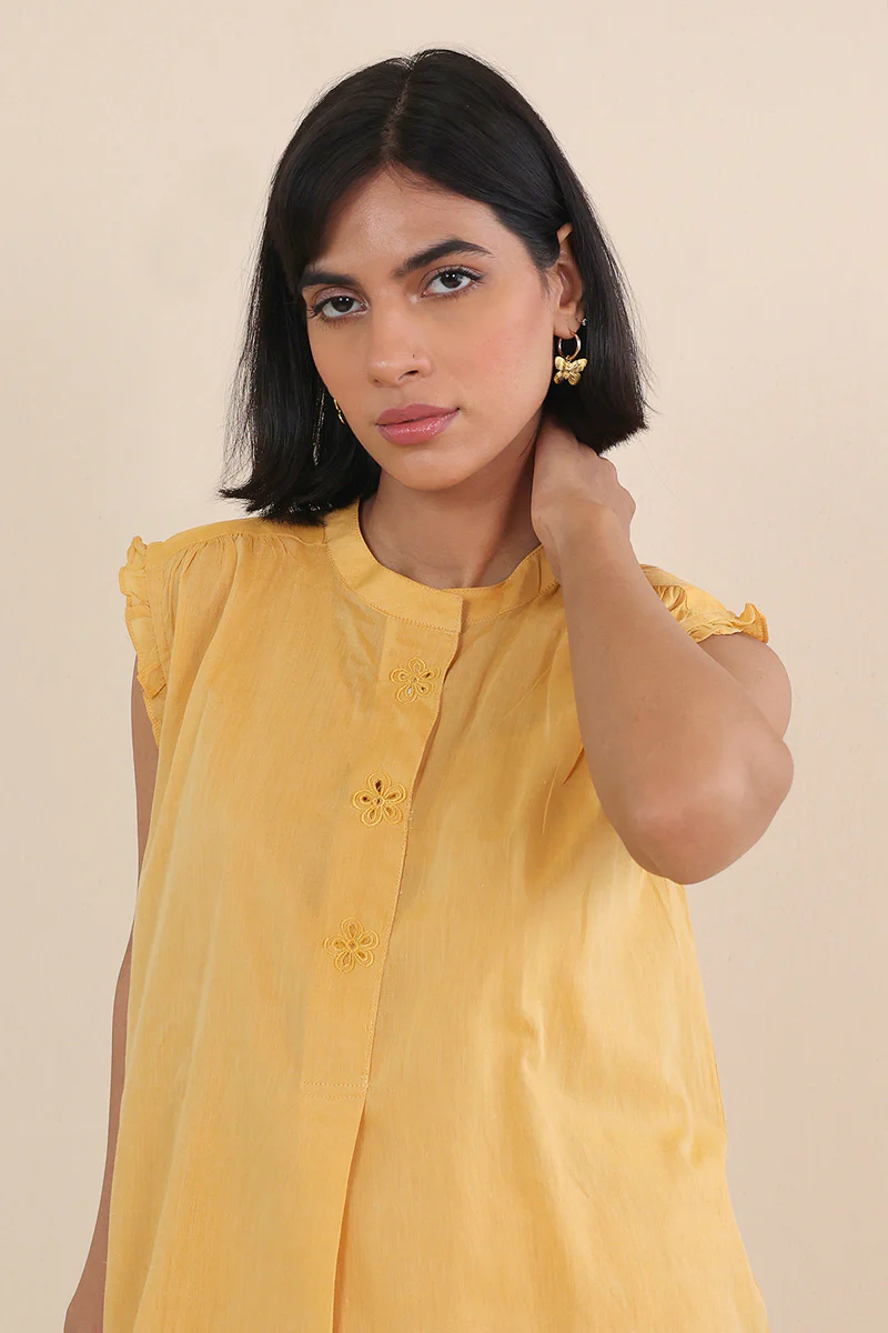 Chic Nailing A Corner 2 Piece - Image 7