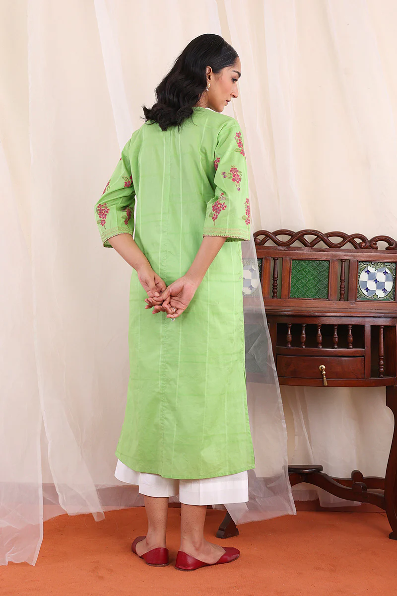 Tropic Splendour Kurta - Image 4