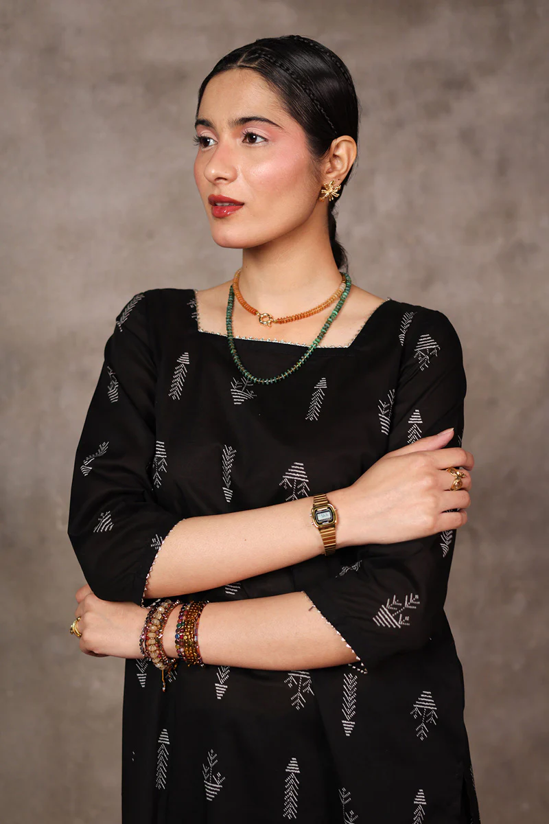 Egyptian Mukesh Essence Suit - Image 5
