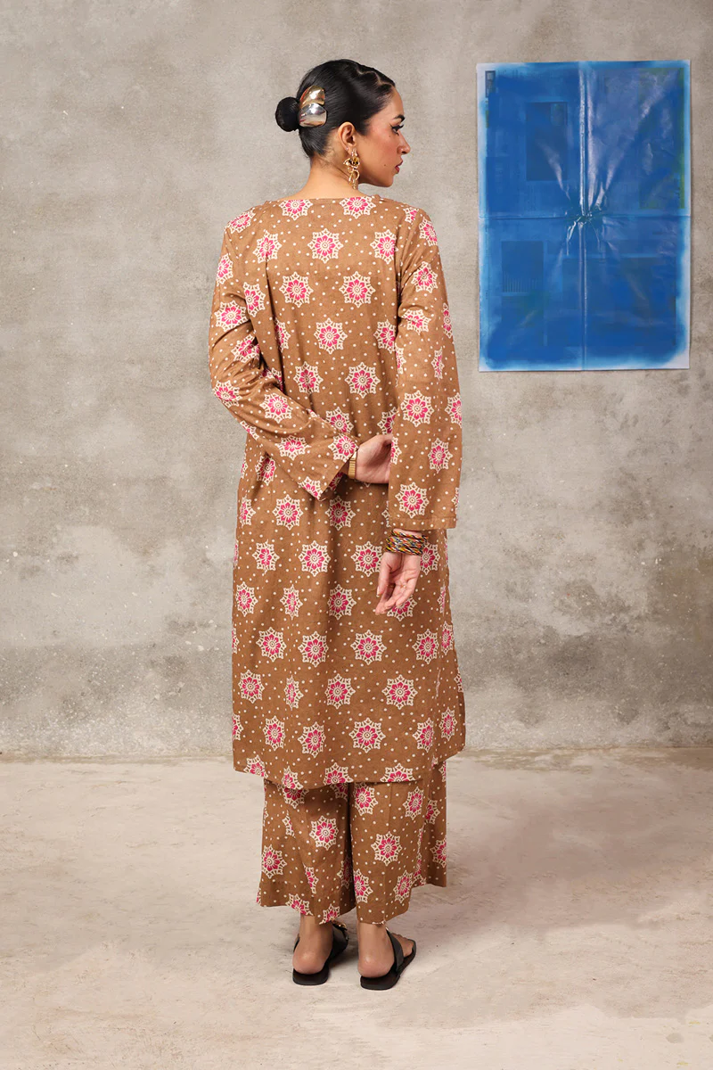 Rustic Dabu Ensemble - Image 10