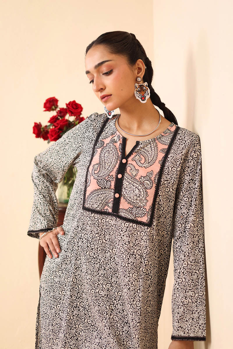Block & Bloom Ensemble - Image 10