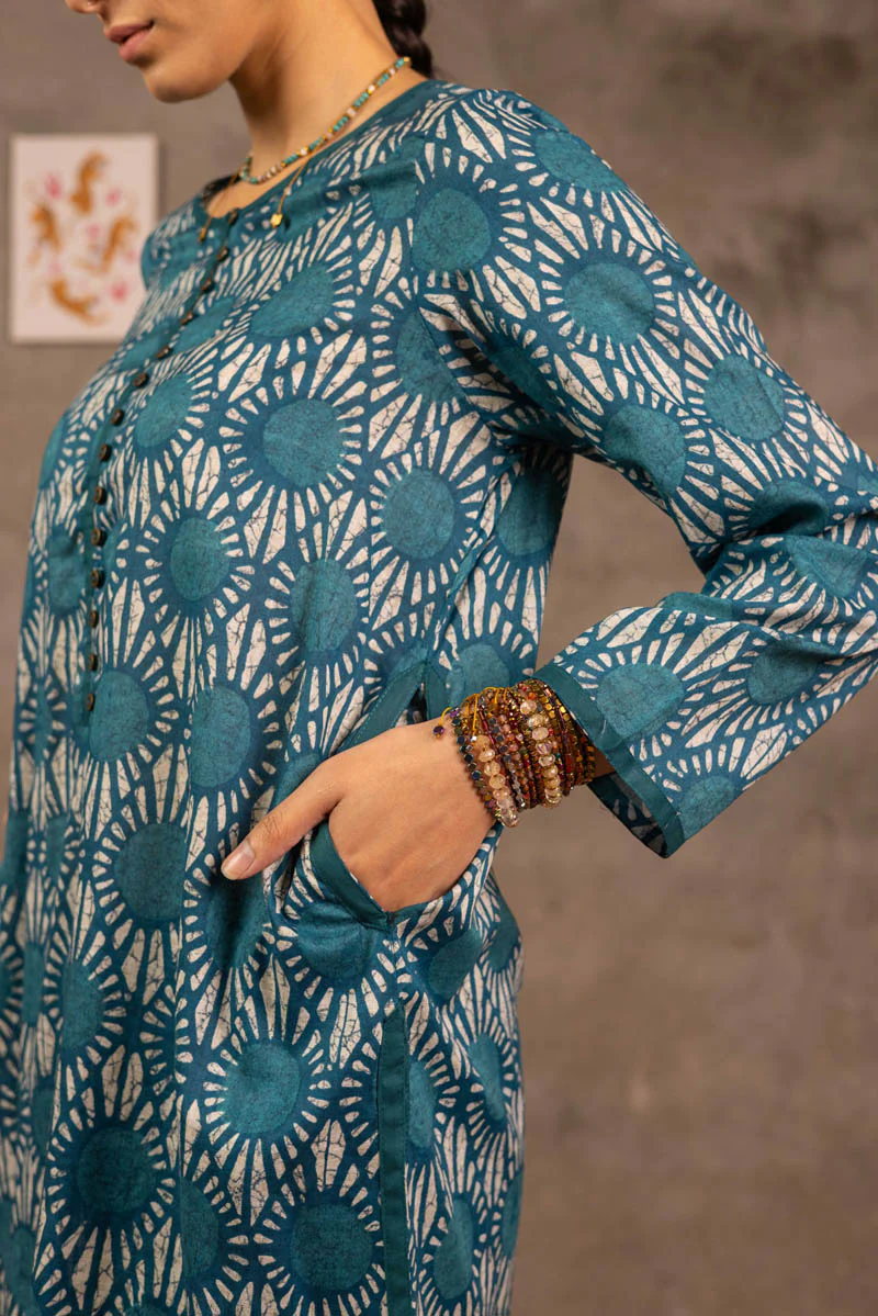 Nandana Buttoned Ensemble - Image 10