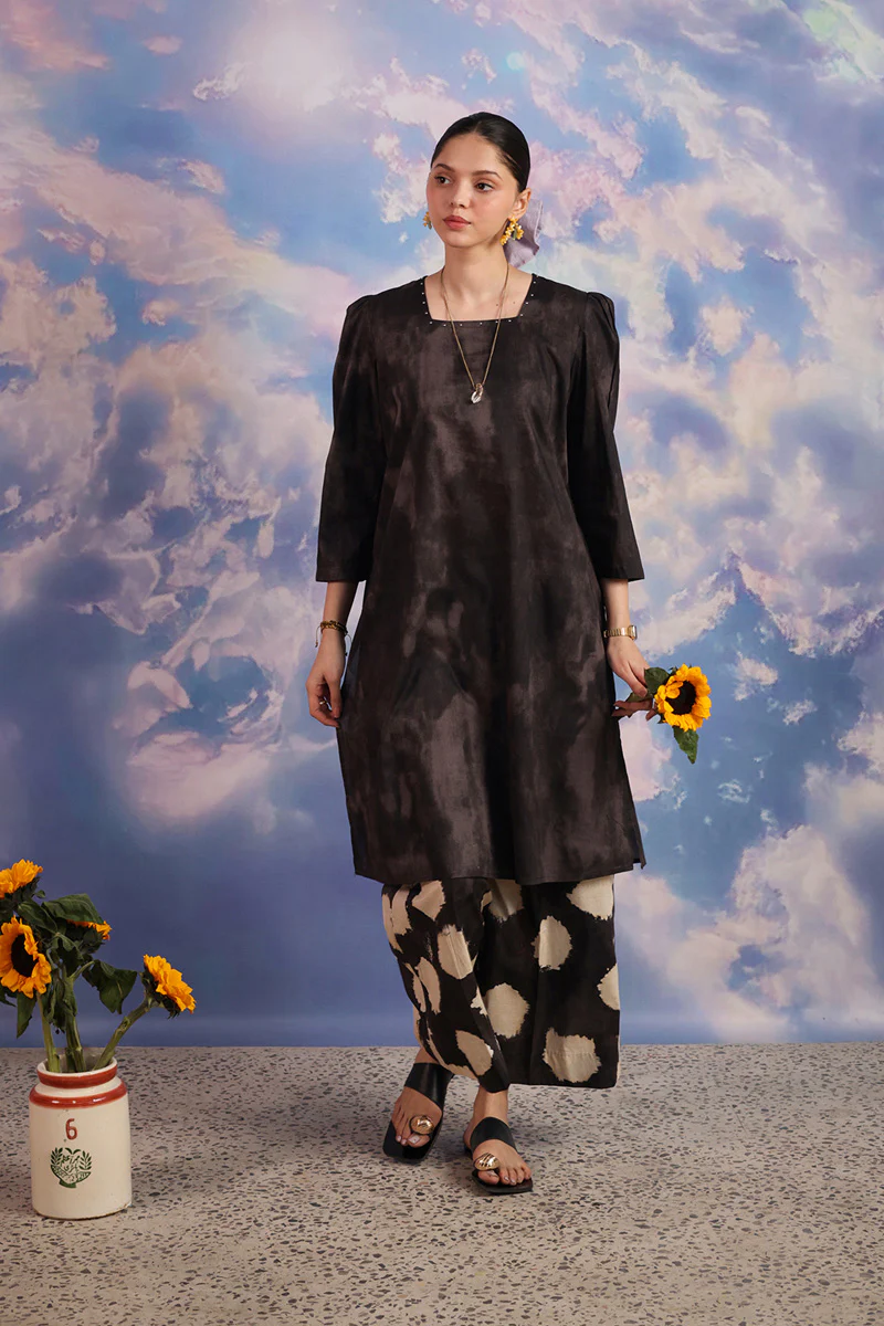Mukaish Dotted Dreams Duo - Image 3