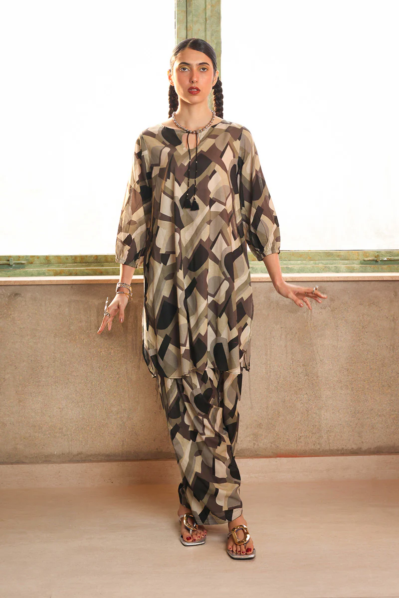 Retro Groove Chic Set - Image 3
