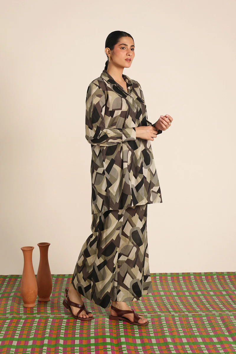 Trippy Retro Groove Co-Ord Set - Image 12