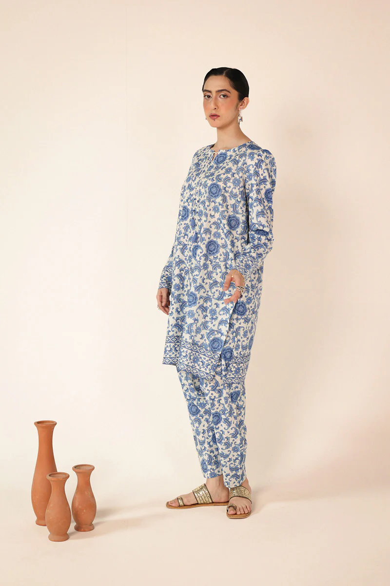 Chinoisery Revived Ensemble - Image 13