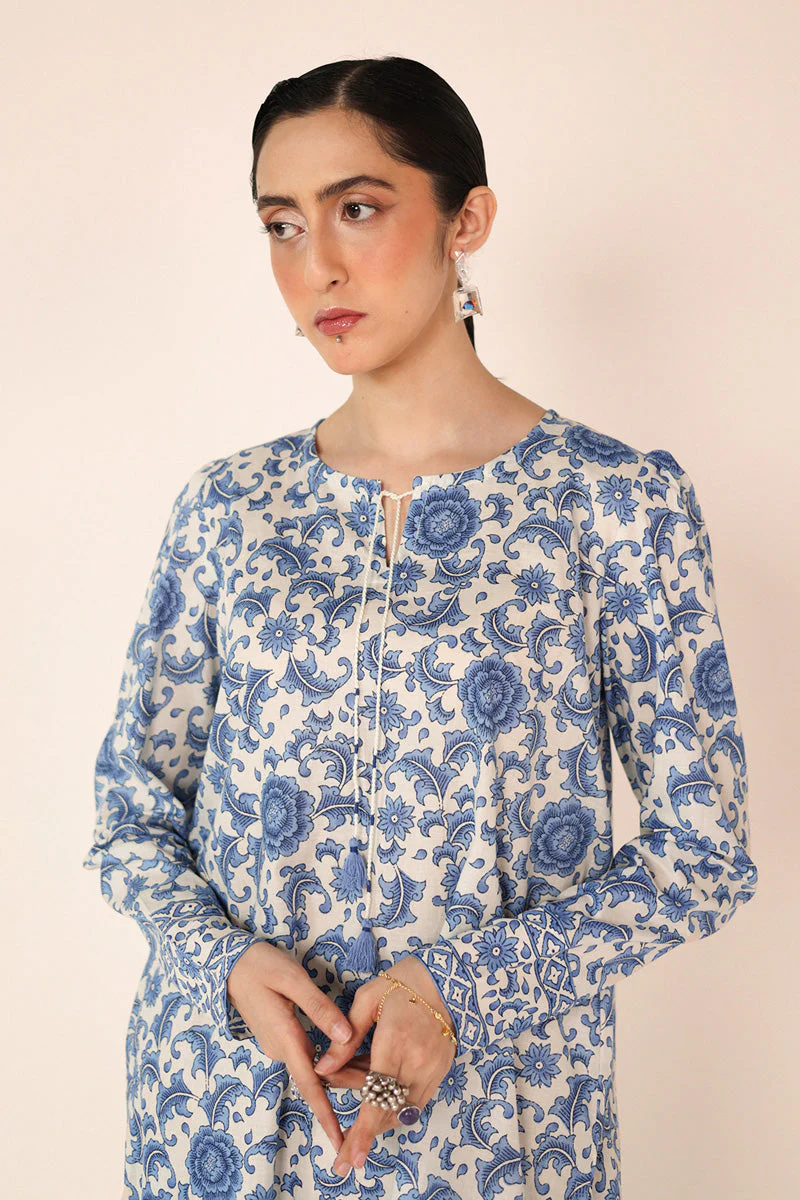 Chinoisery Revived Ensemble - Image 20